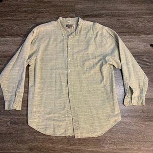 2/$22 The Territory Ahead XL Full Button Down Henley